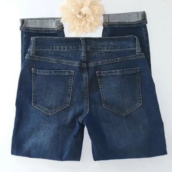 Old Navy Boyfriend Crop Jeans - Picture 2 of 7